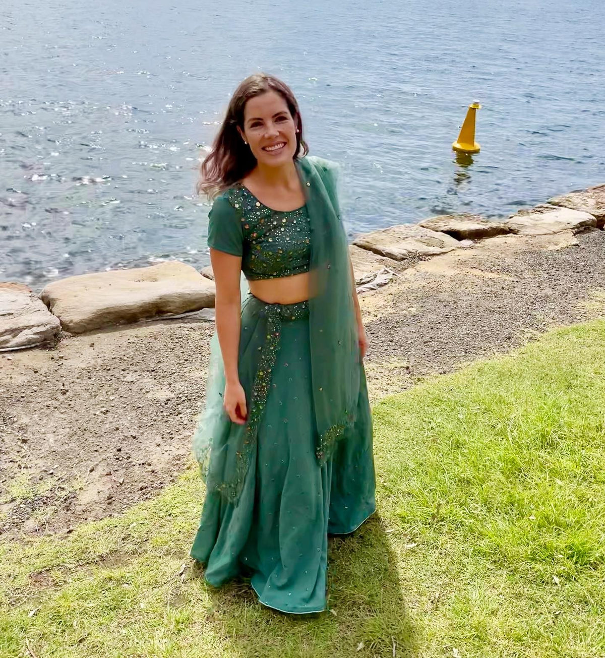 Customer wearing a Chari outfit
