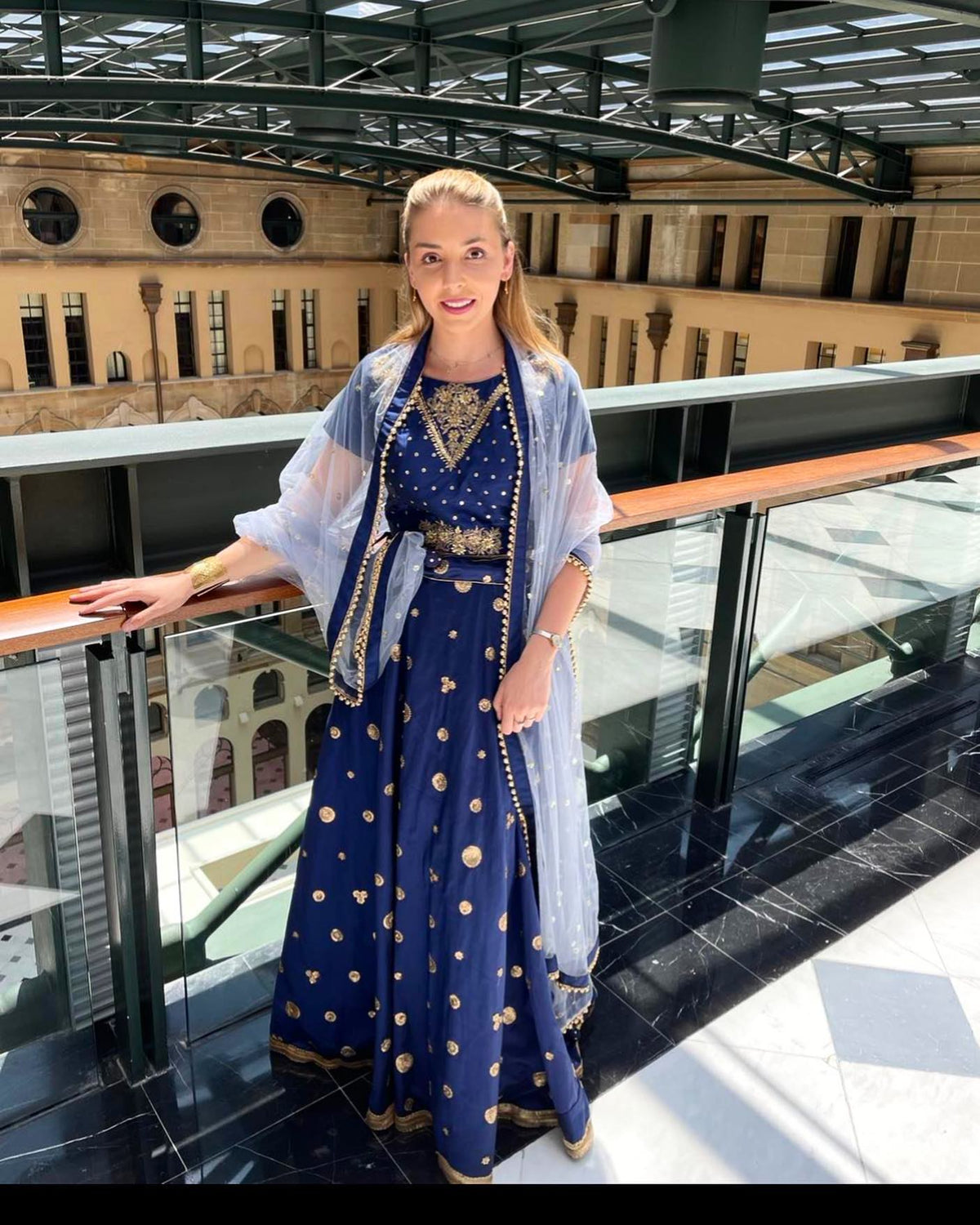Customer wearing a Chari outfit